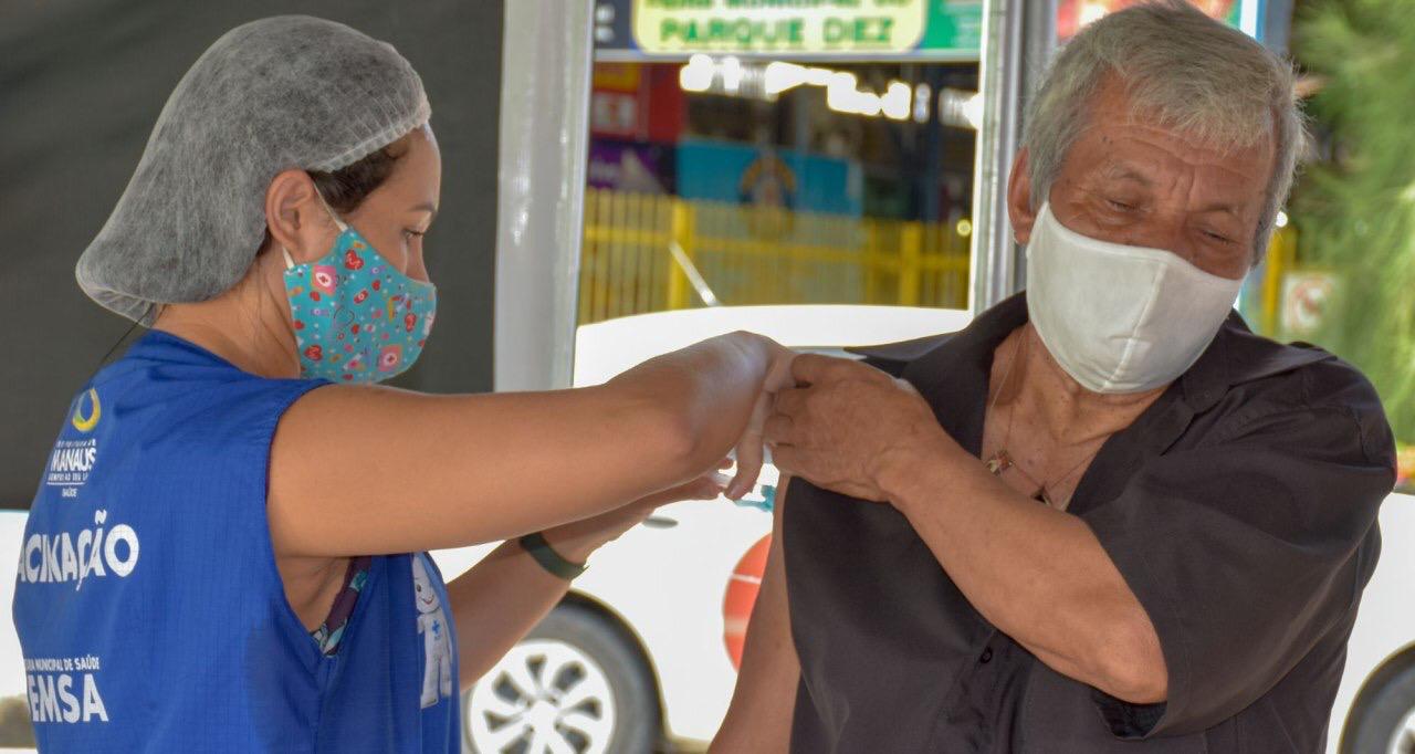 Delegacia Especializada em Crimes Contra o Idoso promove campanha de vacinação contra H1N1