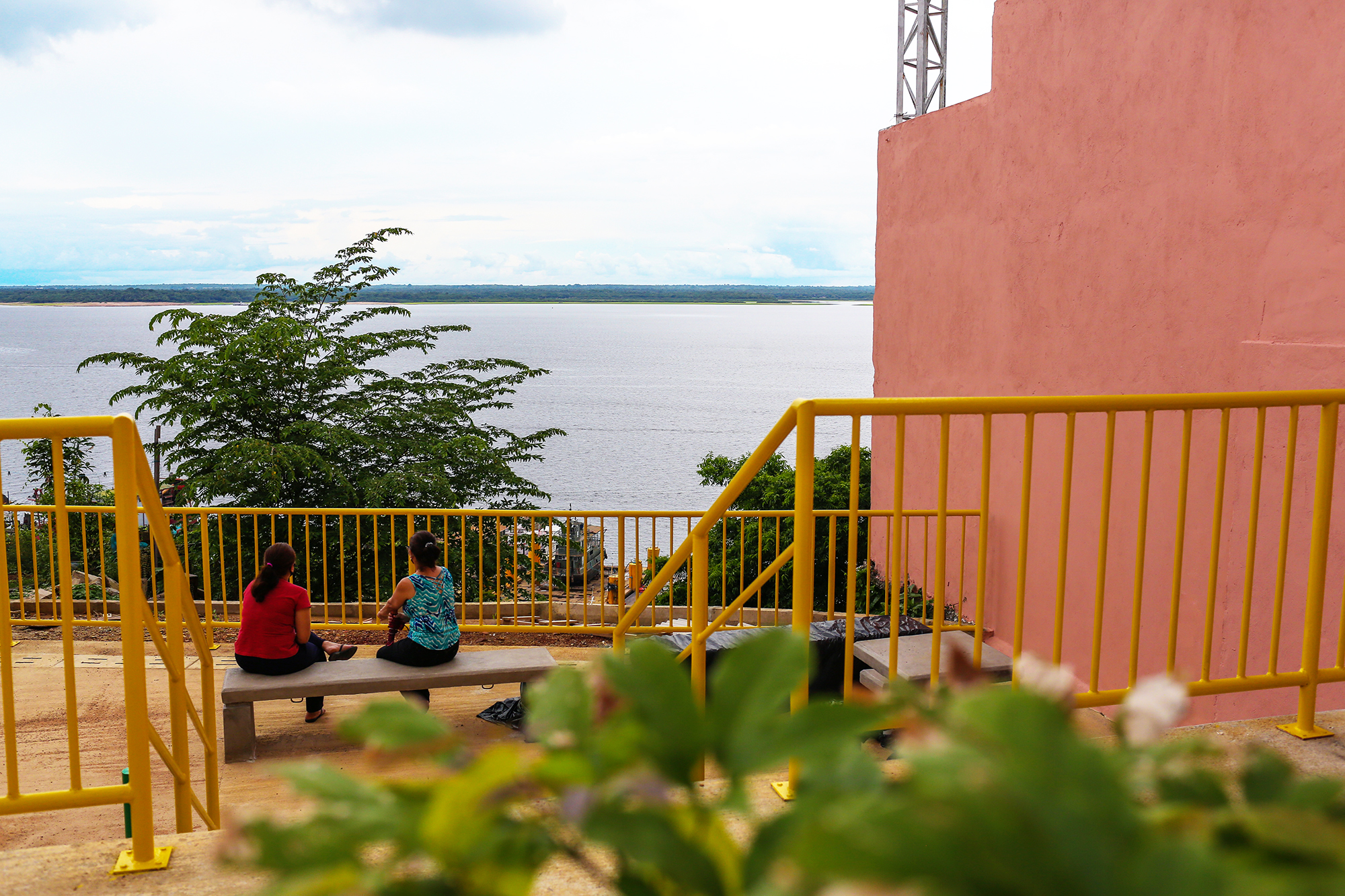 Prosamim conclui novas praças no bairro do São Raimundo