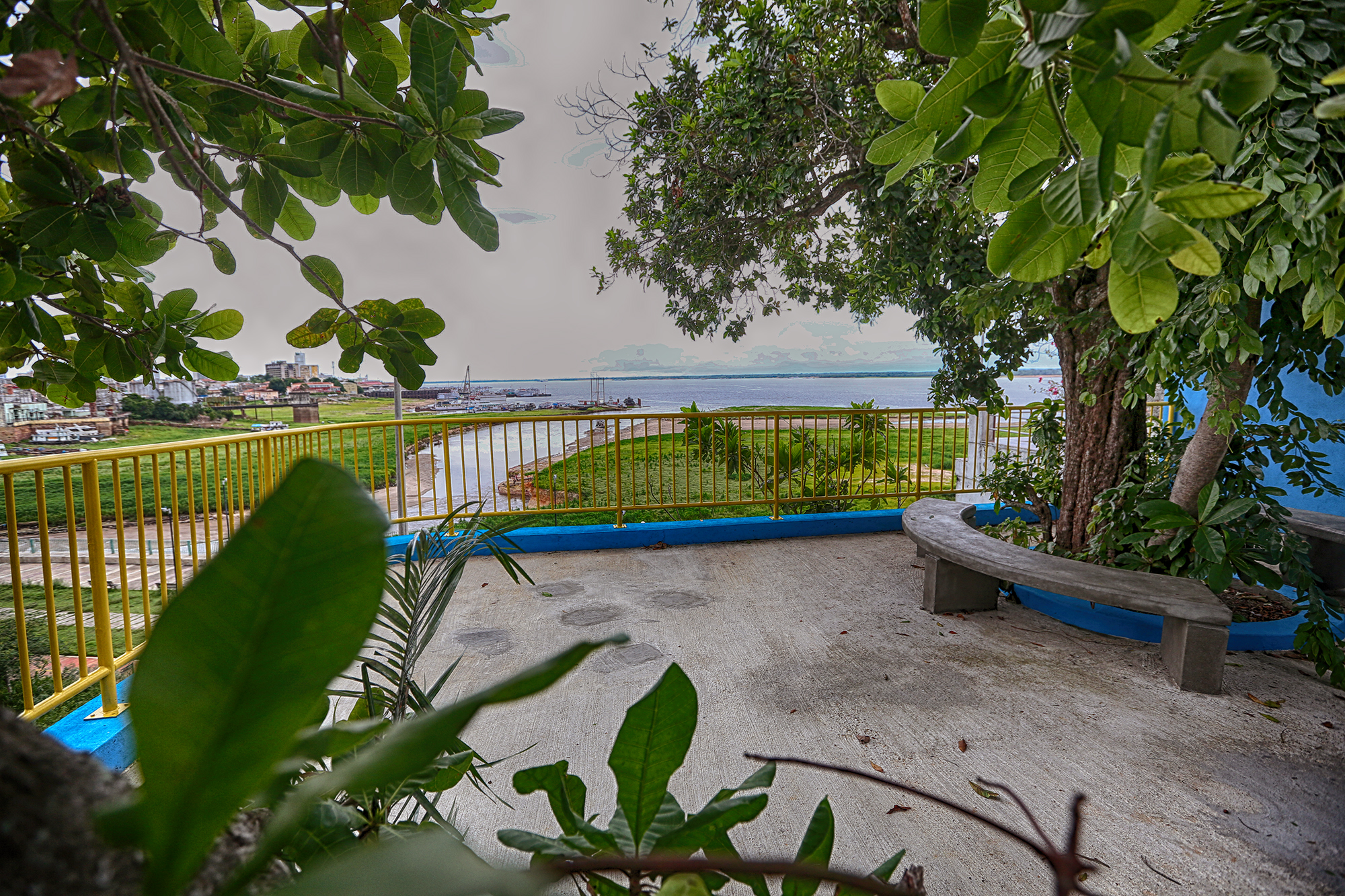 Prosamim conclui novas praças no bairro do São Raimundo