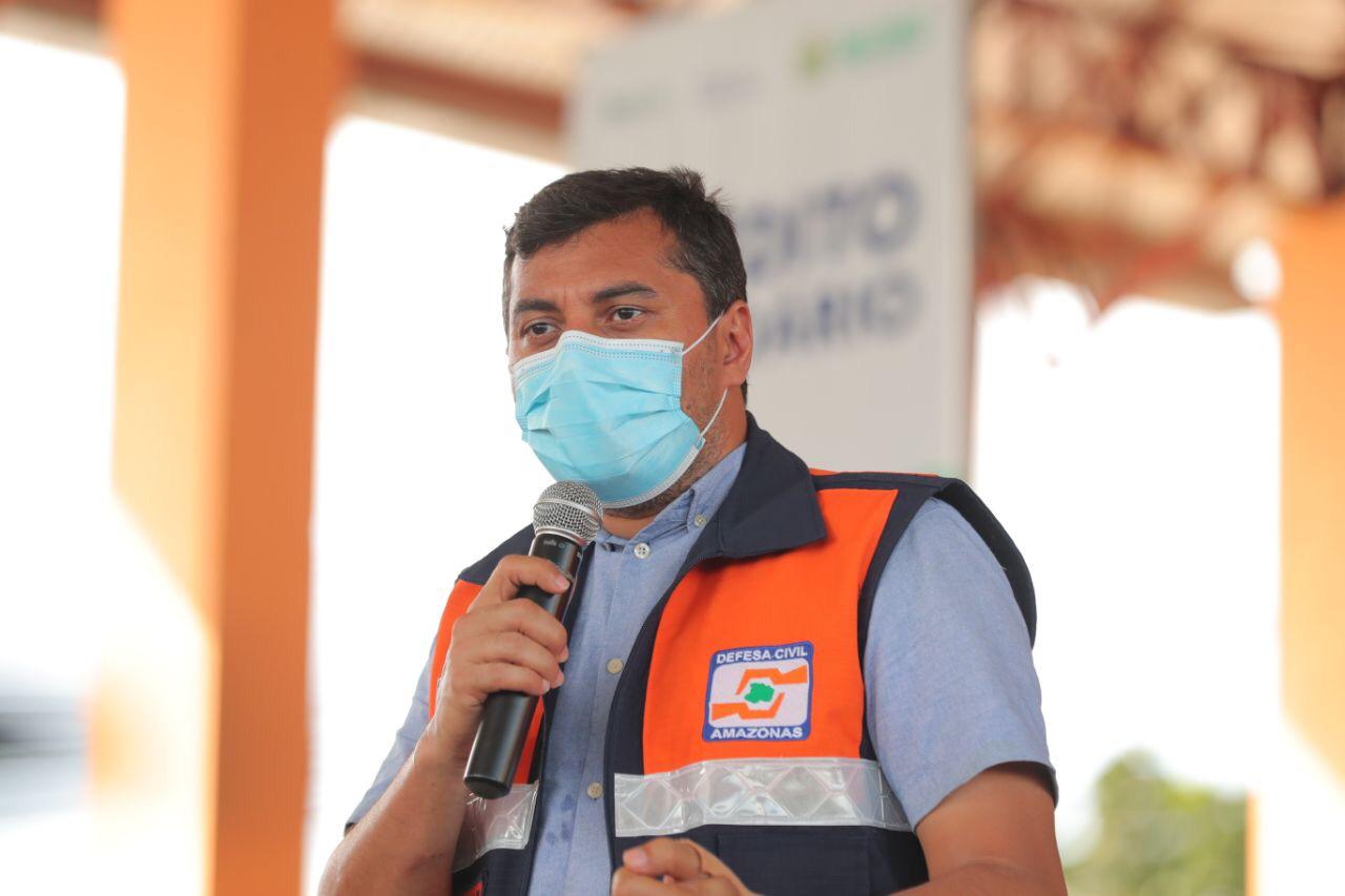 Governador Wilson Lima entrega R$ 1,8 milhão em Crédito Solidário em municípios atingidos pela cheia