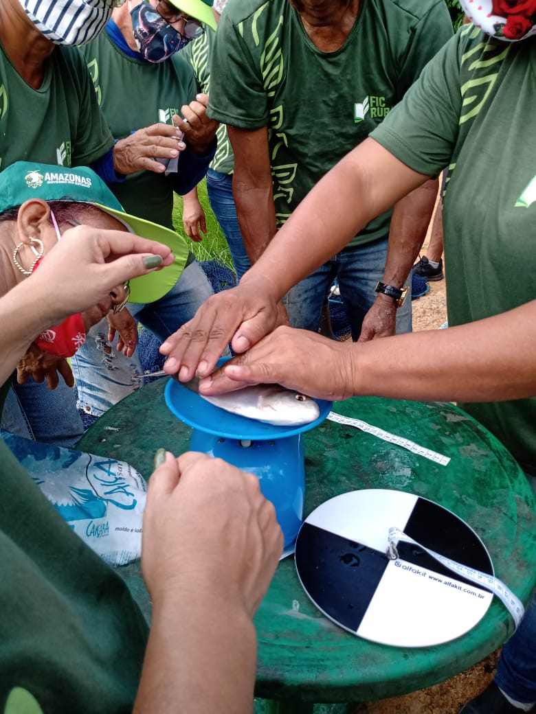 Sepror realiza capacitação de piscicultores do Puraquequara