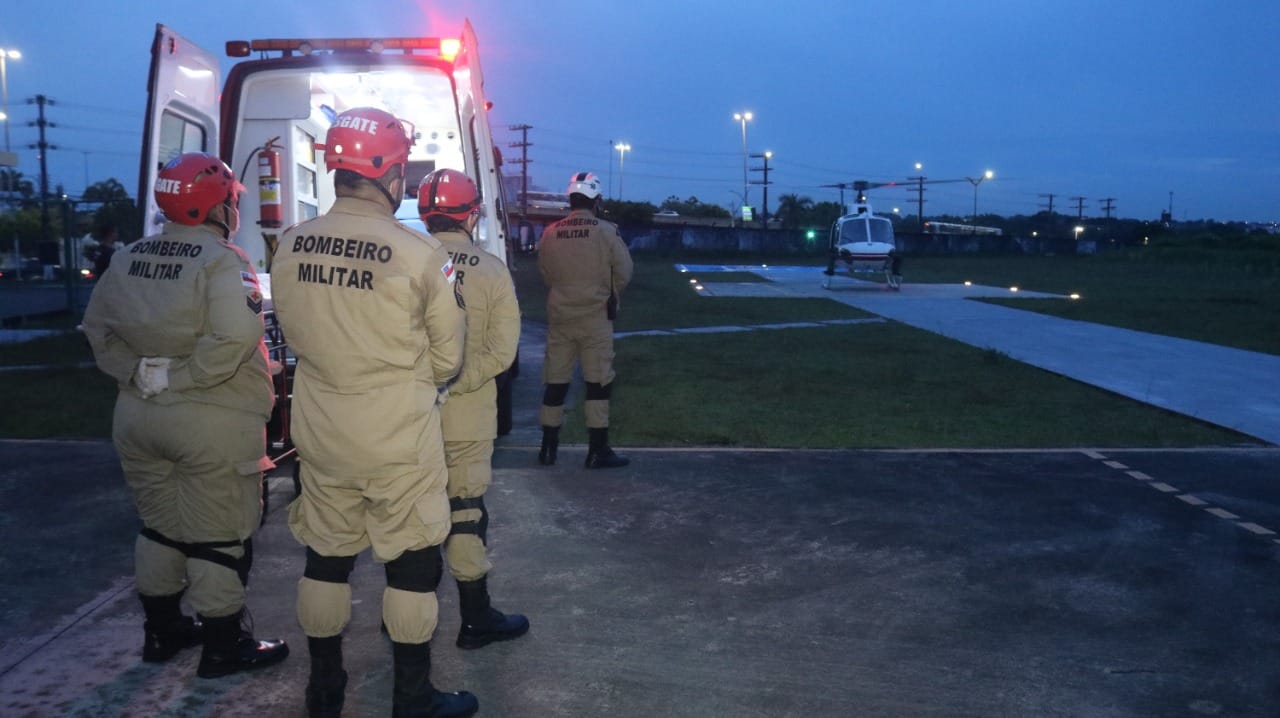 Helicóptero da SSP-AM resgata homem perdido em área de mata em Presidente Figueiredo