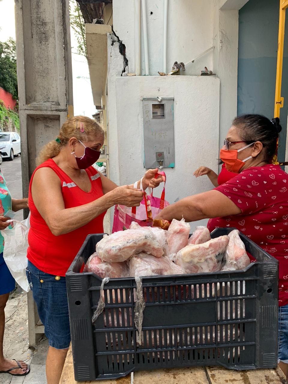 Até agosto, 28 toneladas de pescado ilegal apreendido em operações policiais foram doadas a entidades filantrópicas