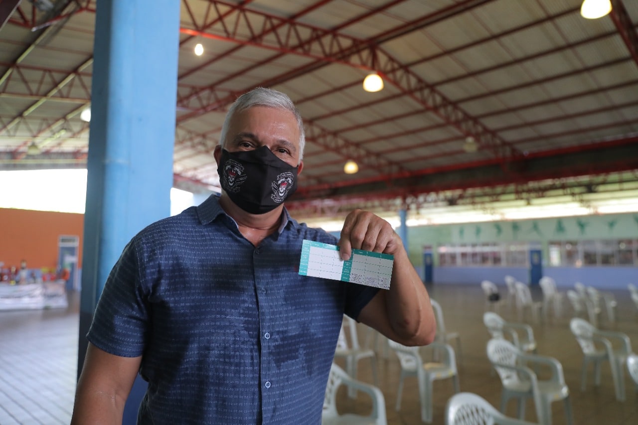 Avanço da vacinação: setembro registra menor quantidade de casos e óbitos por Covid-19 no Amazonas