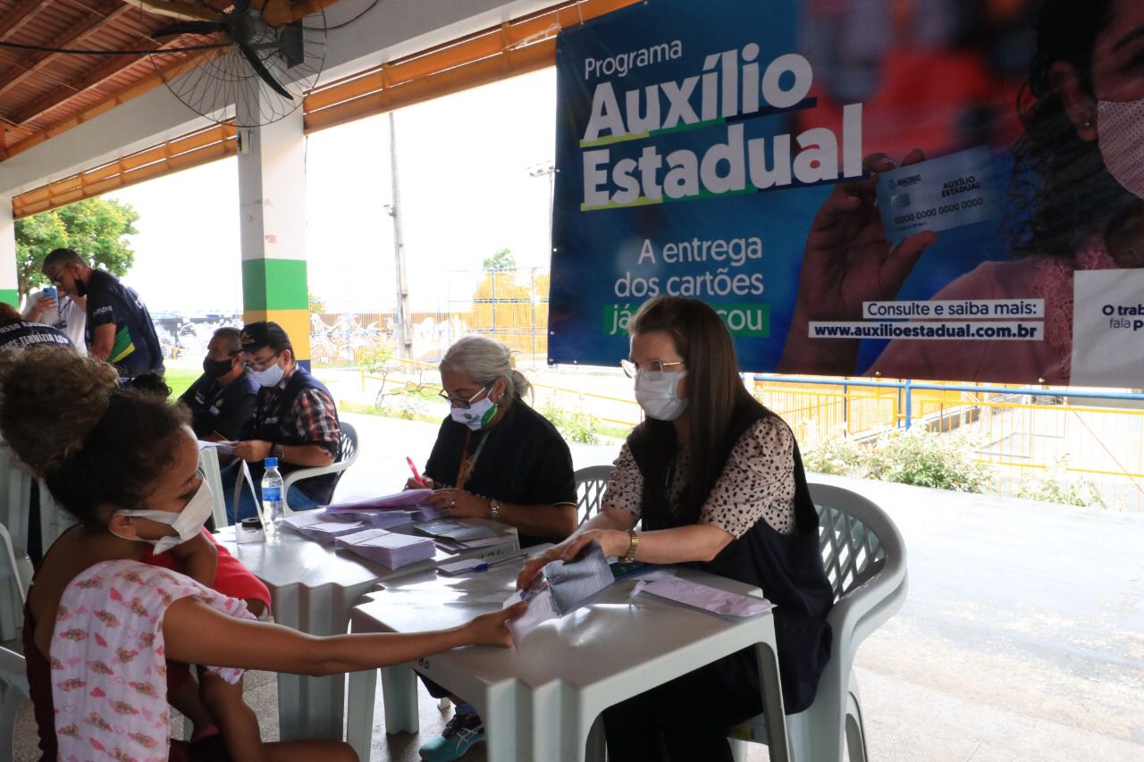 Governador Wilson Lima inicia entrega do Auxílio Estadual em mais 25 municípios, nesta semana