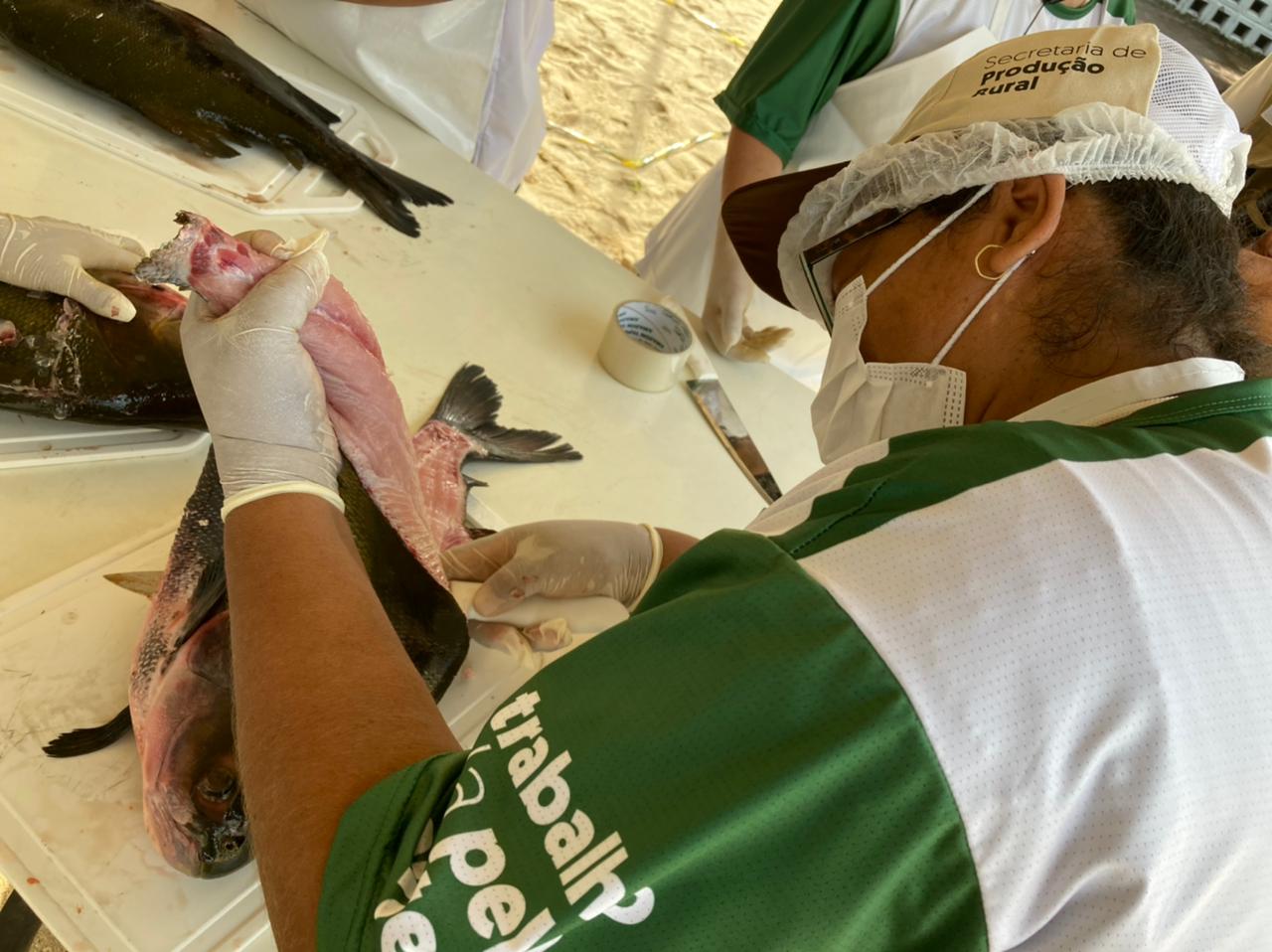 Expoagro: cursos de piscicultura da Sepror qualificam empresários, feirantes e produtores