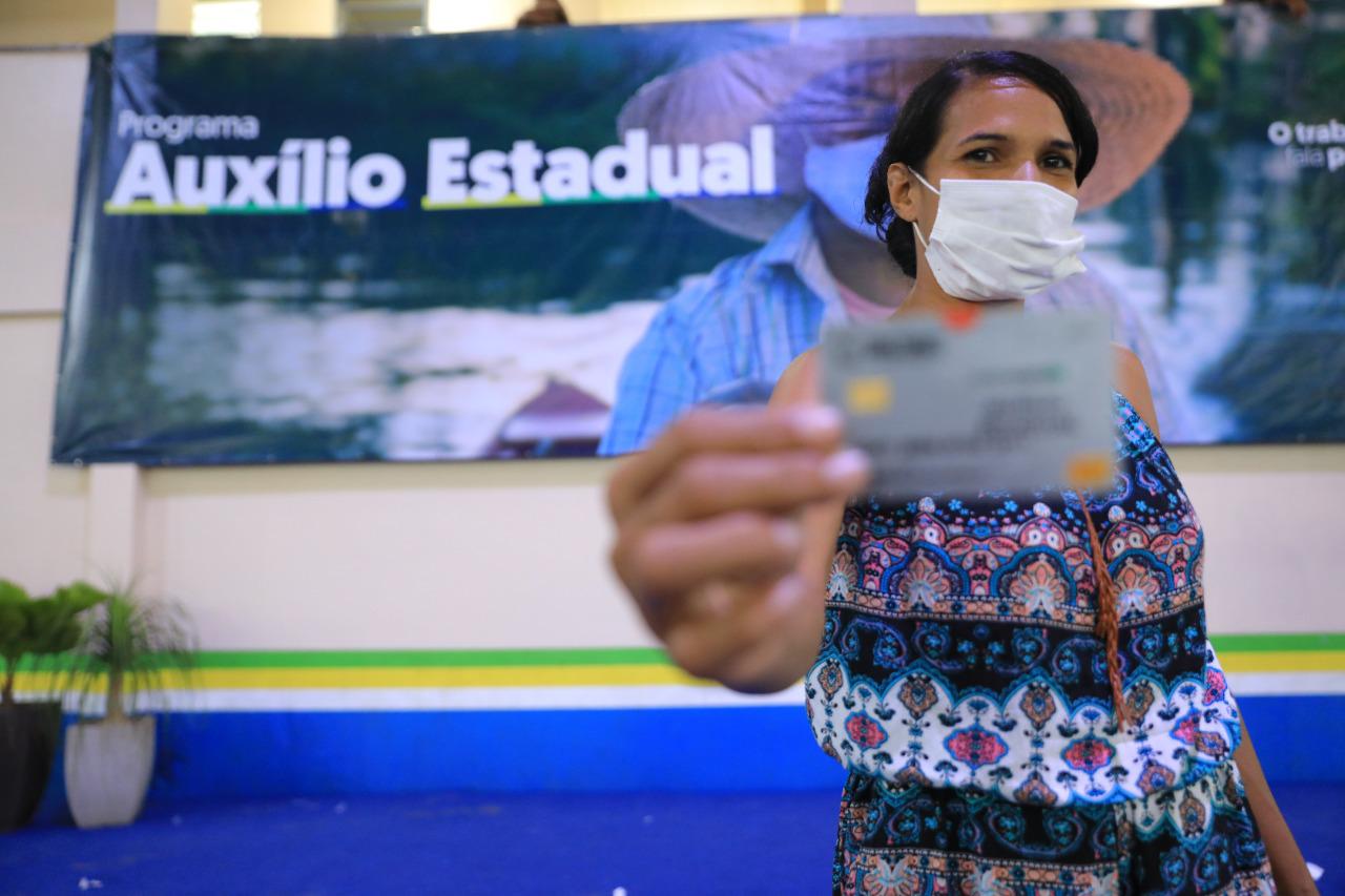 Governo do Estado ultrapassa marca de 70 mil famílias beneficiadas com Auxílio Estadual Permanente no interior