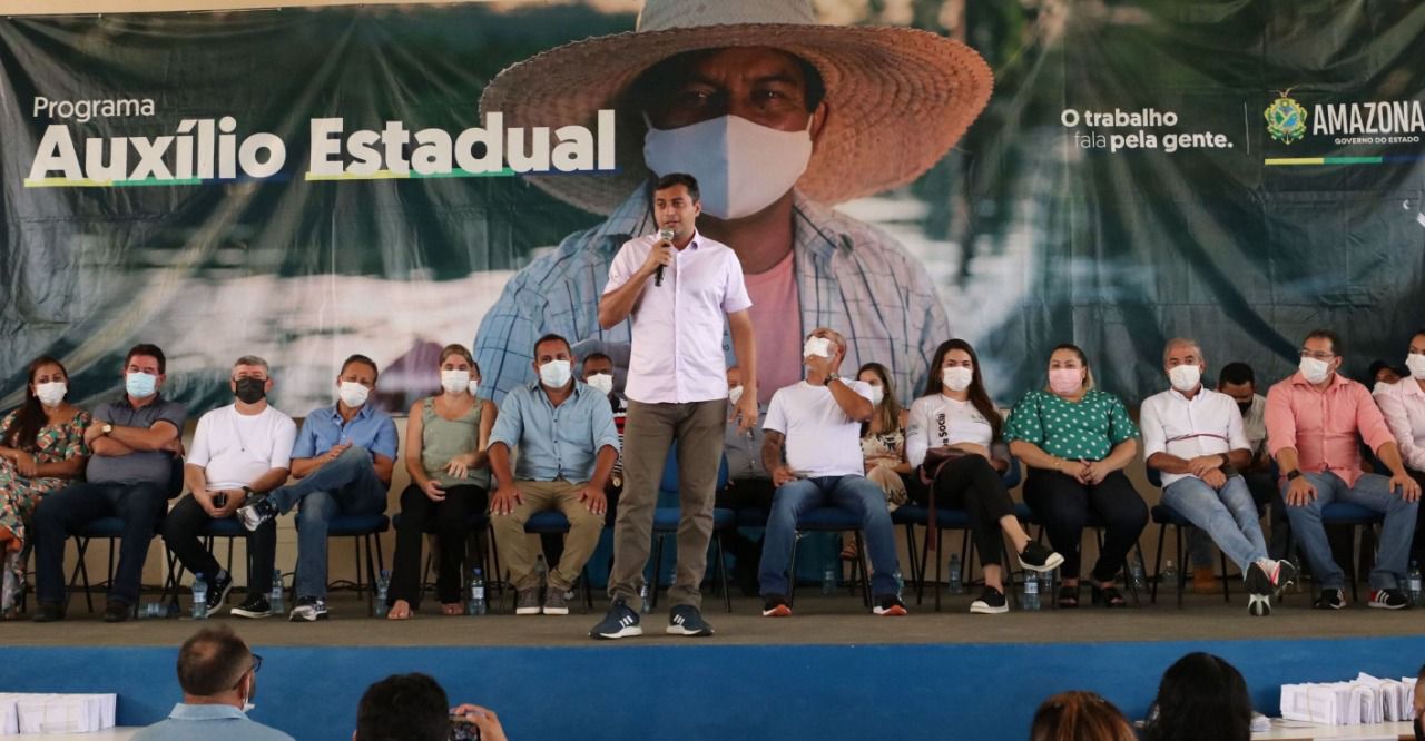 Wilson Lima anuncia liberação da parcela de dezembro do Auxílio Estadual e inicia entregas em Boca do Acre