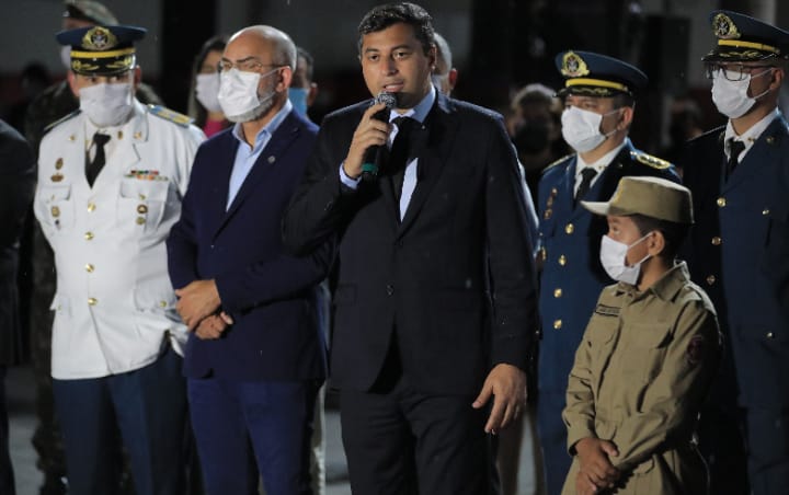 Governador Wilson Lima anuncia a promoção de bombeiros militares do CBMAM