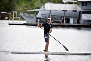 Atleta Stand Up Paddle viaja para participar do Circuito brasileiro, em Angra do Reis