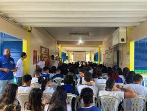 Projeto ‘Pipoca em Cena’ apresenta filme a estudantes de escola da zona sul de Manaus
