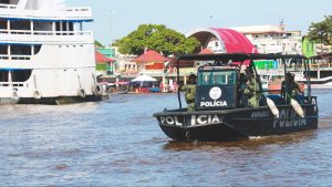 Agentes que atuam na operação Hórus reforçam policiamento em Parintins durante Festival Folclórico