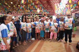 Centros promovem bailes para ‘eternos namorados’ com danças e comidas típicas juninas