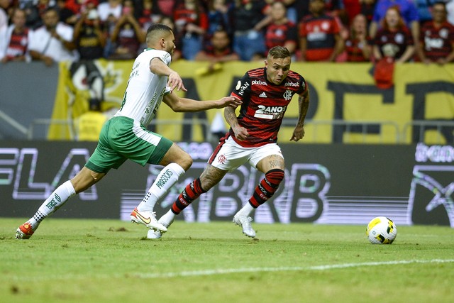 Flamengo goleia o Juventude por 4 x 0