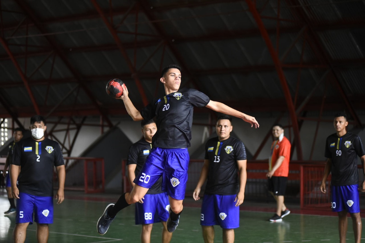 Vila Olímpica é sede do Campeonato Amazonense de Flag Football