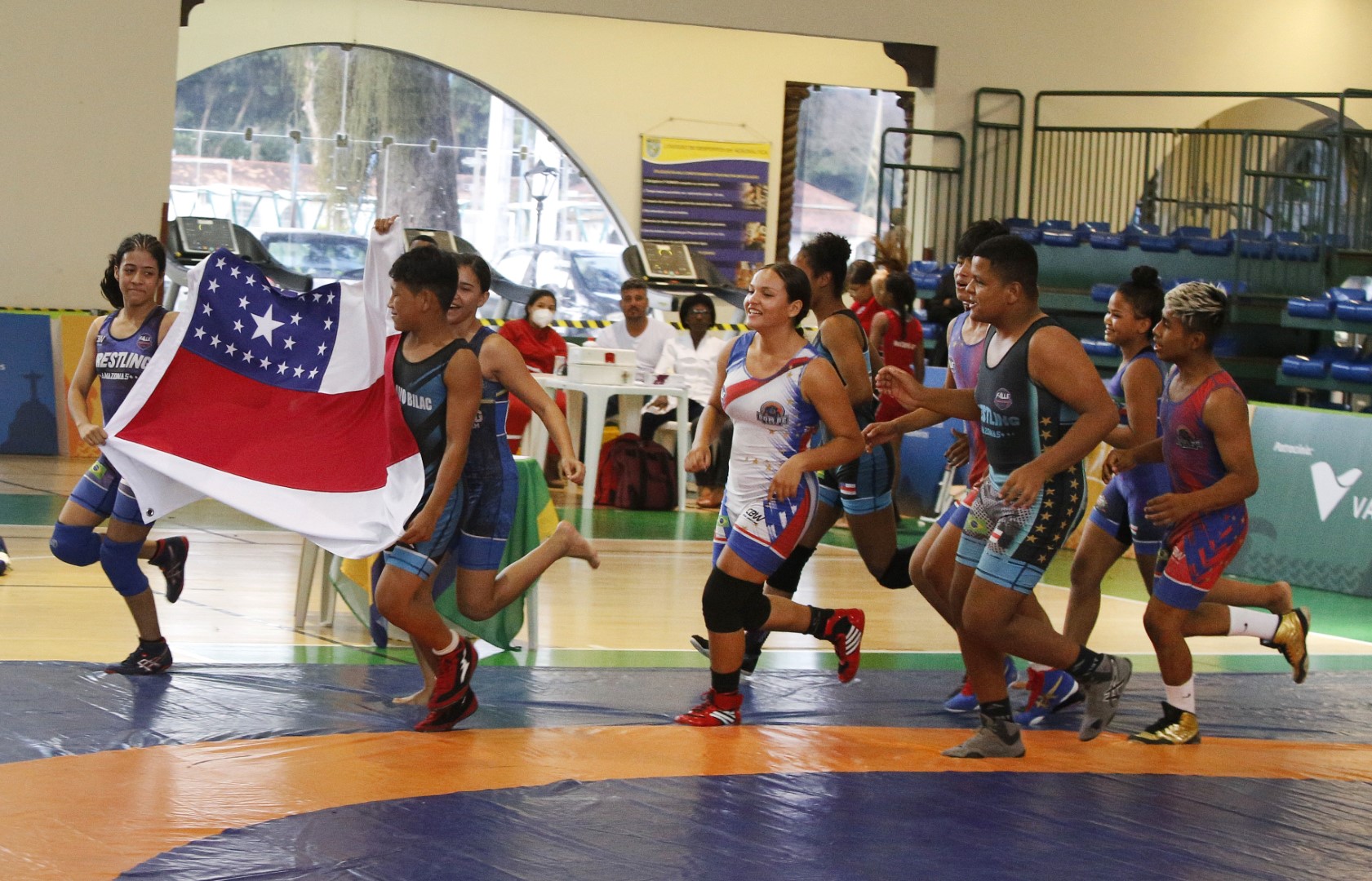 Wrestling do Amazonas vence em todas as categorias e volta para casa com 13 medalhas