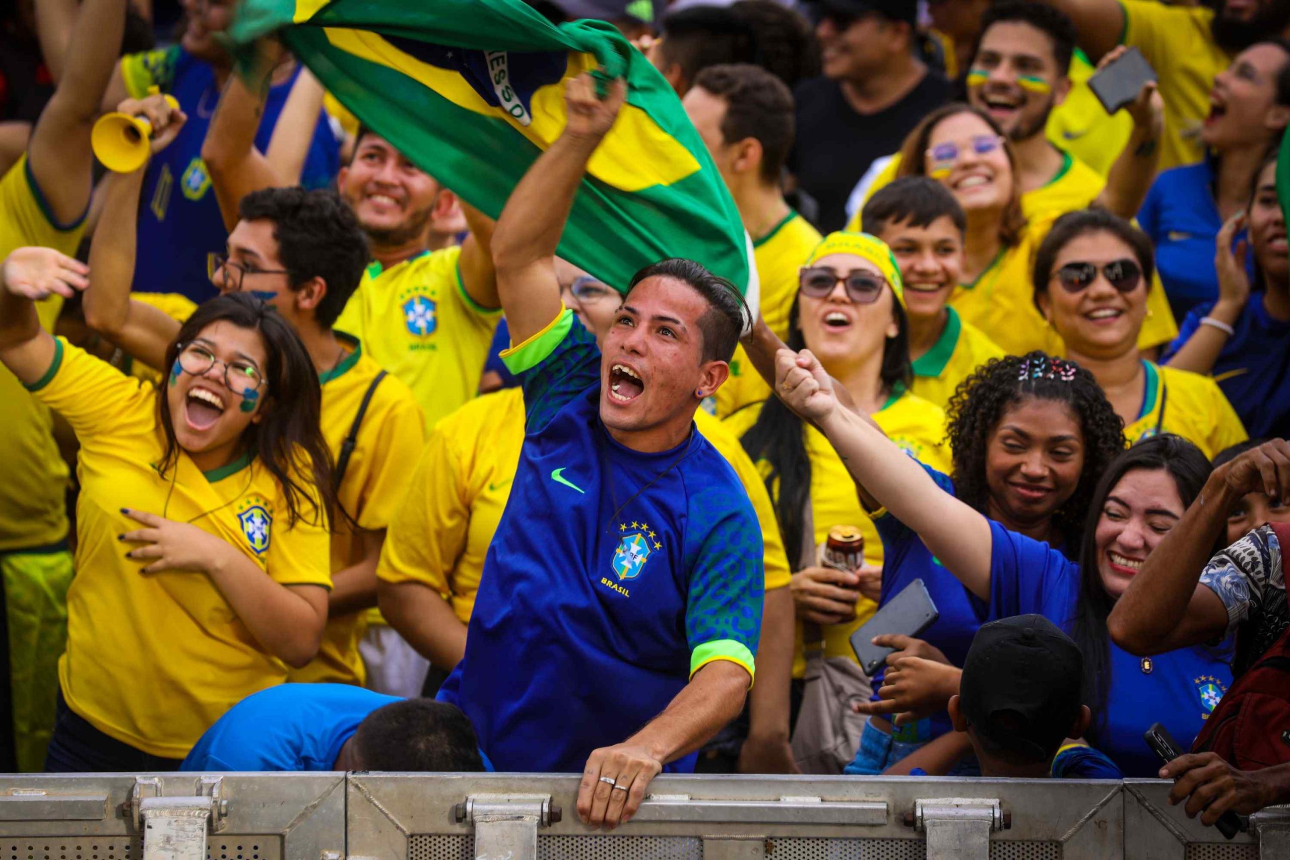 Arena da Amazônia reúne mais de 12 mil torcedores no primeiro dia de ‘Copa na Arena’