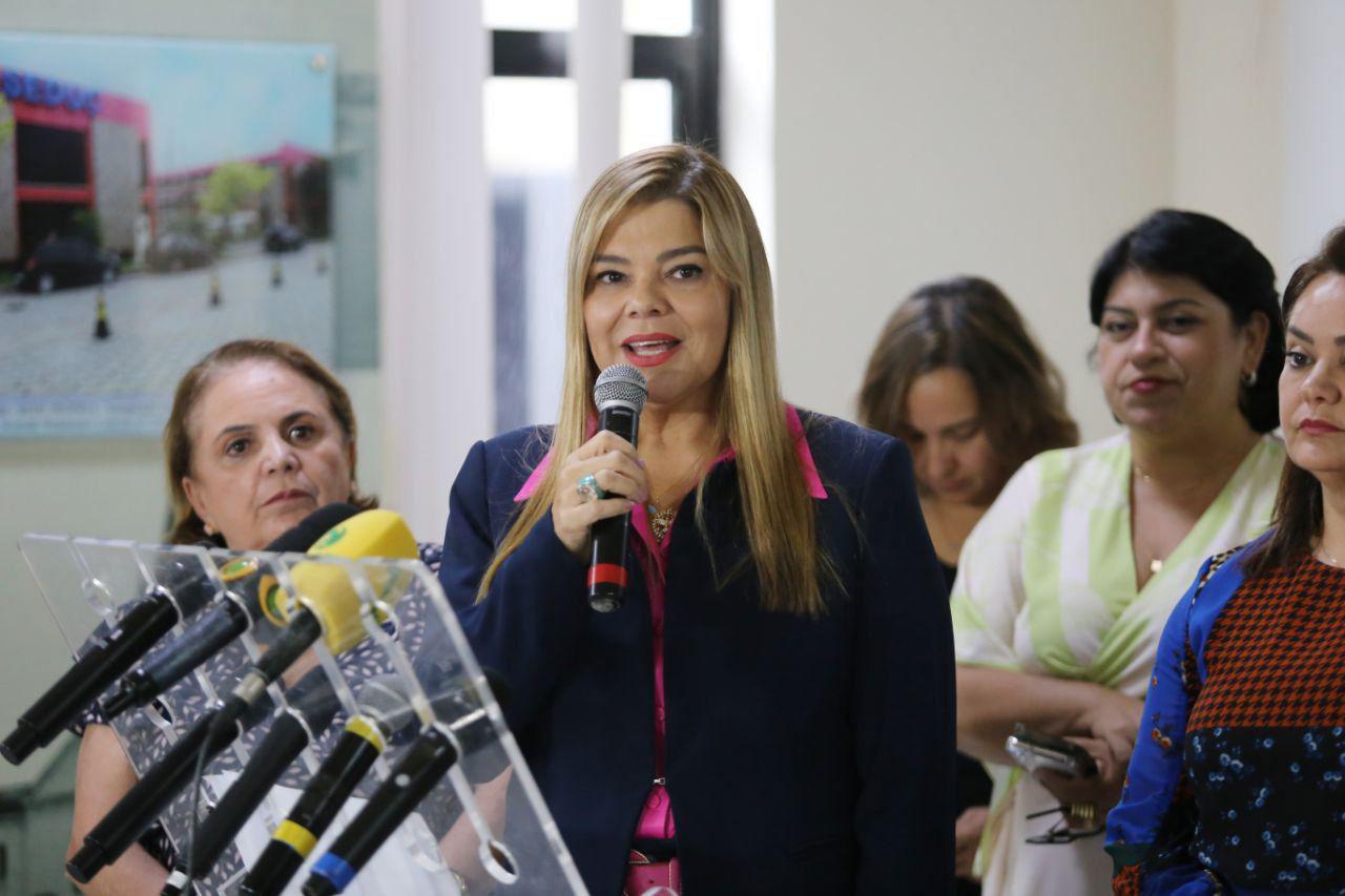 Governo do Amazonas anuncia Fundeb 2022 para profissionais da educação