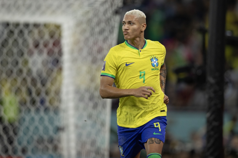 BRASIL VENCE COREIA DO SUL E SE CLASSIFICA PARA AS QUARTAS DE FINAL