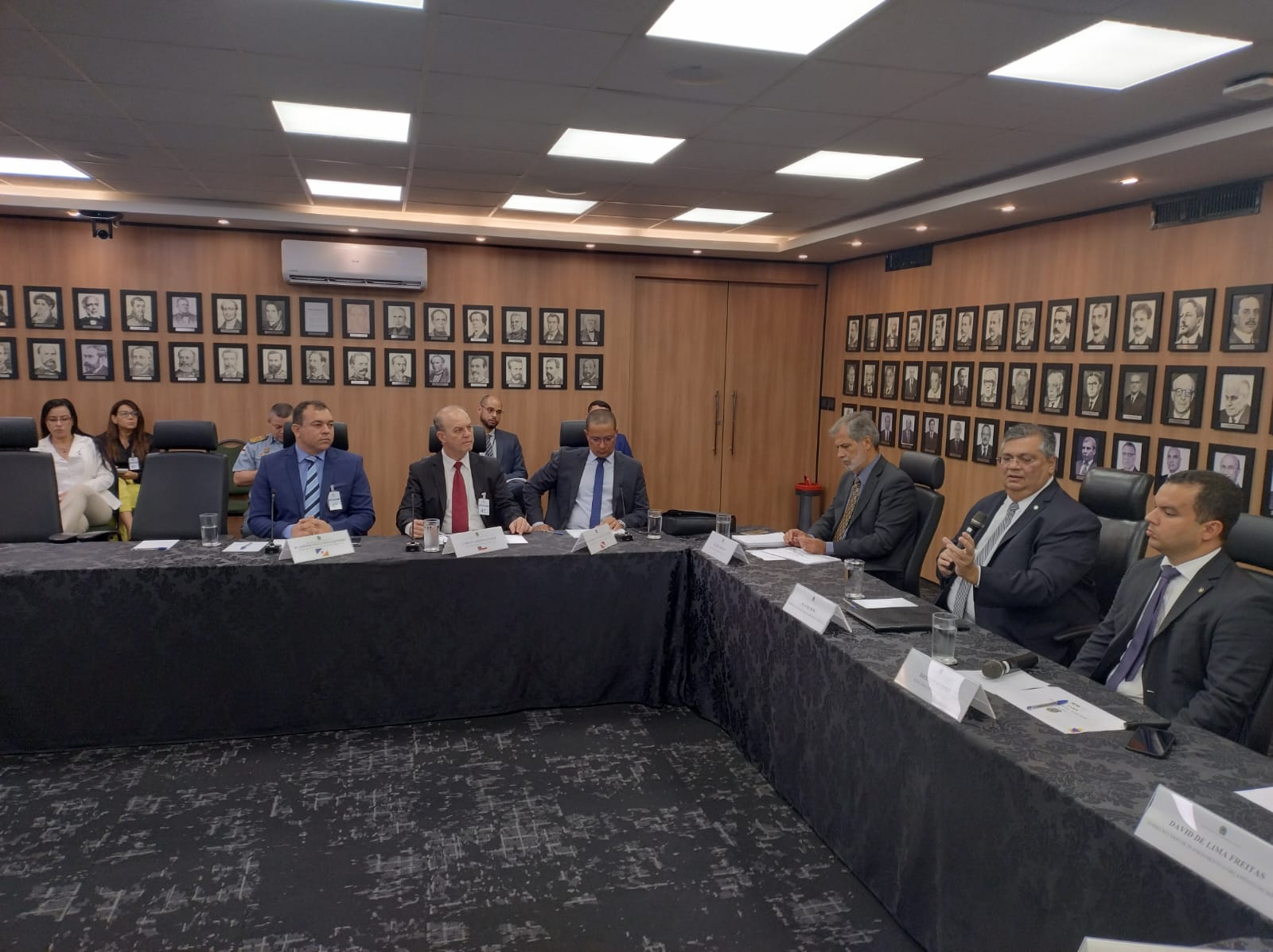 Secretário de Segurança do Amazonas participa de reunião de trabalho sobre a apresentação do Plano “Amazônia Mais Segura”, em Brasília