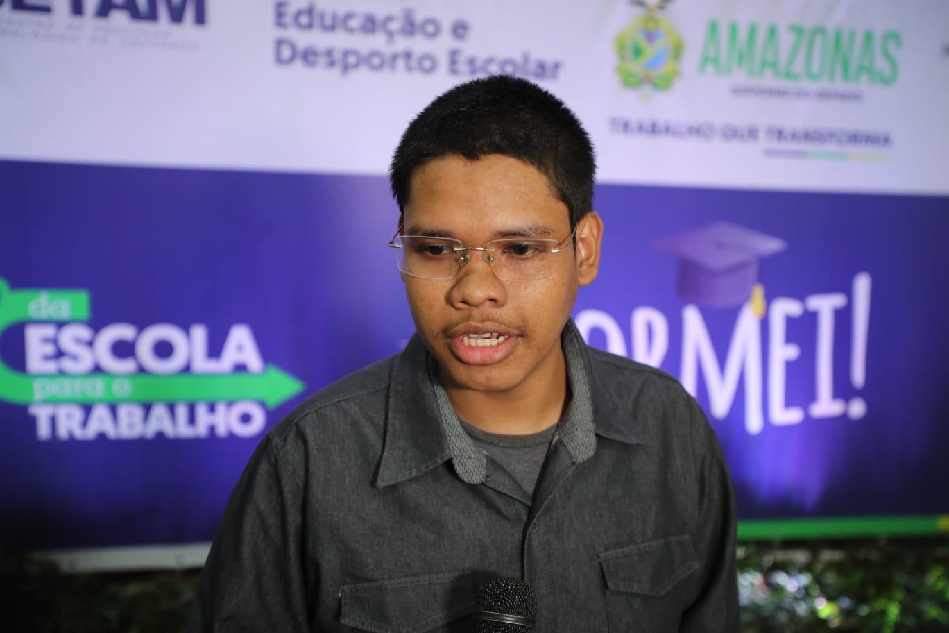 Governo do Amazonas diploma mais de 500 alunos em programas de formação técnica e profissional