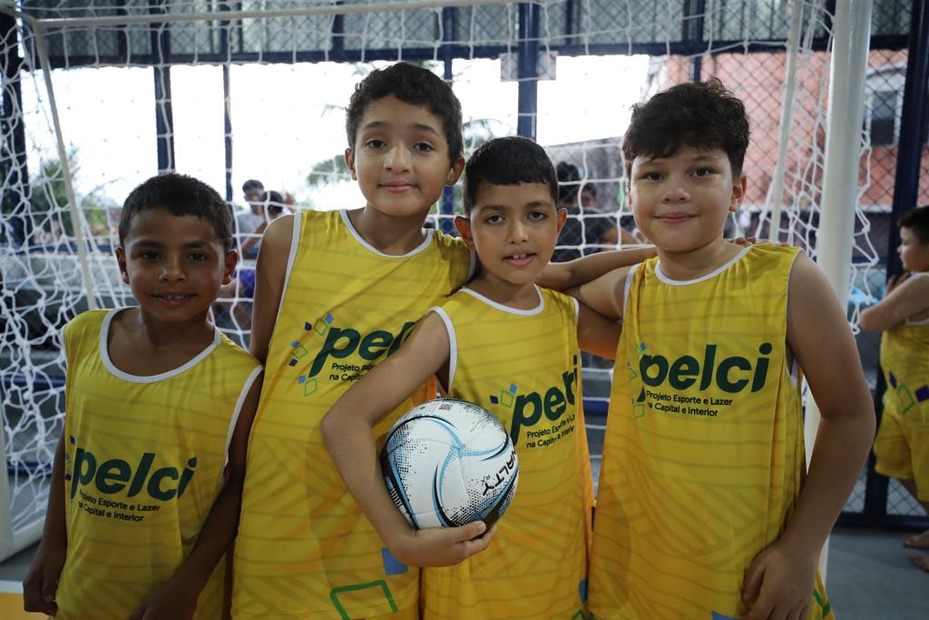 Governador Wilson Lima entrega novo espaço de lazer e esportes do bairro São Jorge, em Manaus