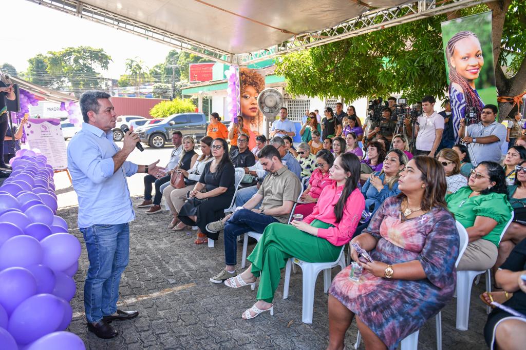 Governo do Amazonas entrega unidade de apoio emergencial revitalizada e libera mais de R$ 2,4 milhões para proteção à mulher