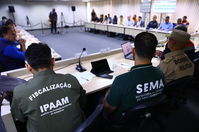 Wilson Lima anuncia redução em focos de calor após reforço de efetivo e ações na região metropolitana de Manaus