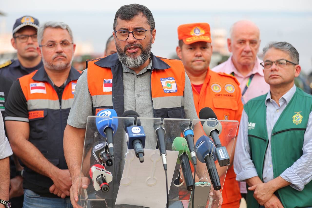 Wilson Lima reforça efetivo para combater queimadas na região metropolitana de Manaus e ressalta que Estado vai agir com rigor da lei