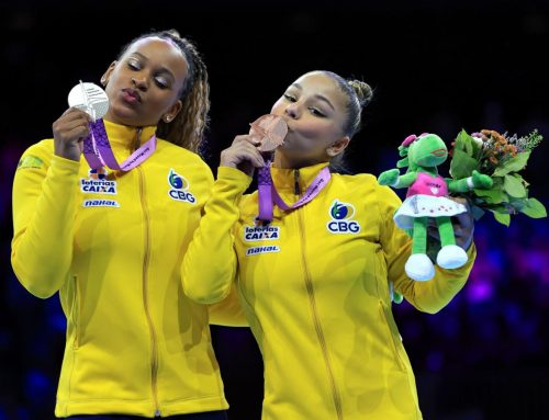 Brasil encerra Mundial histórico com mais duas medalhas de Rebeca e Flávia Saraiva no pódio