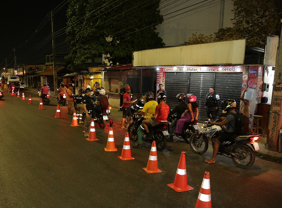 Detran-AM: Ação conjunta para garantir segurança viária resulta na remoção de 38 motocicletas irregulares e em 161 autuações