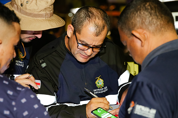 Fiscalização do Detran-AM atua em todas as zonas da cidade durante as festividades de Natal