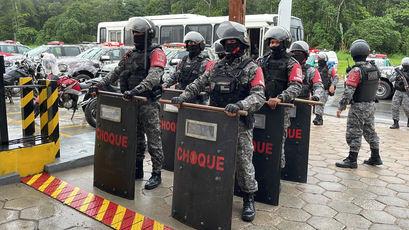 Forças de Segurança realizam exercício simulado no Compaj