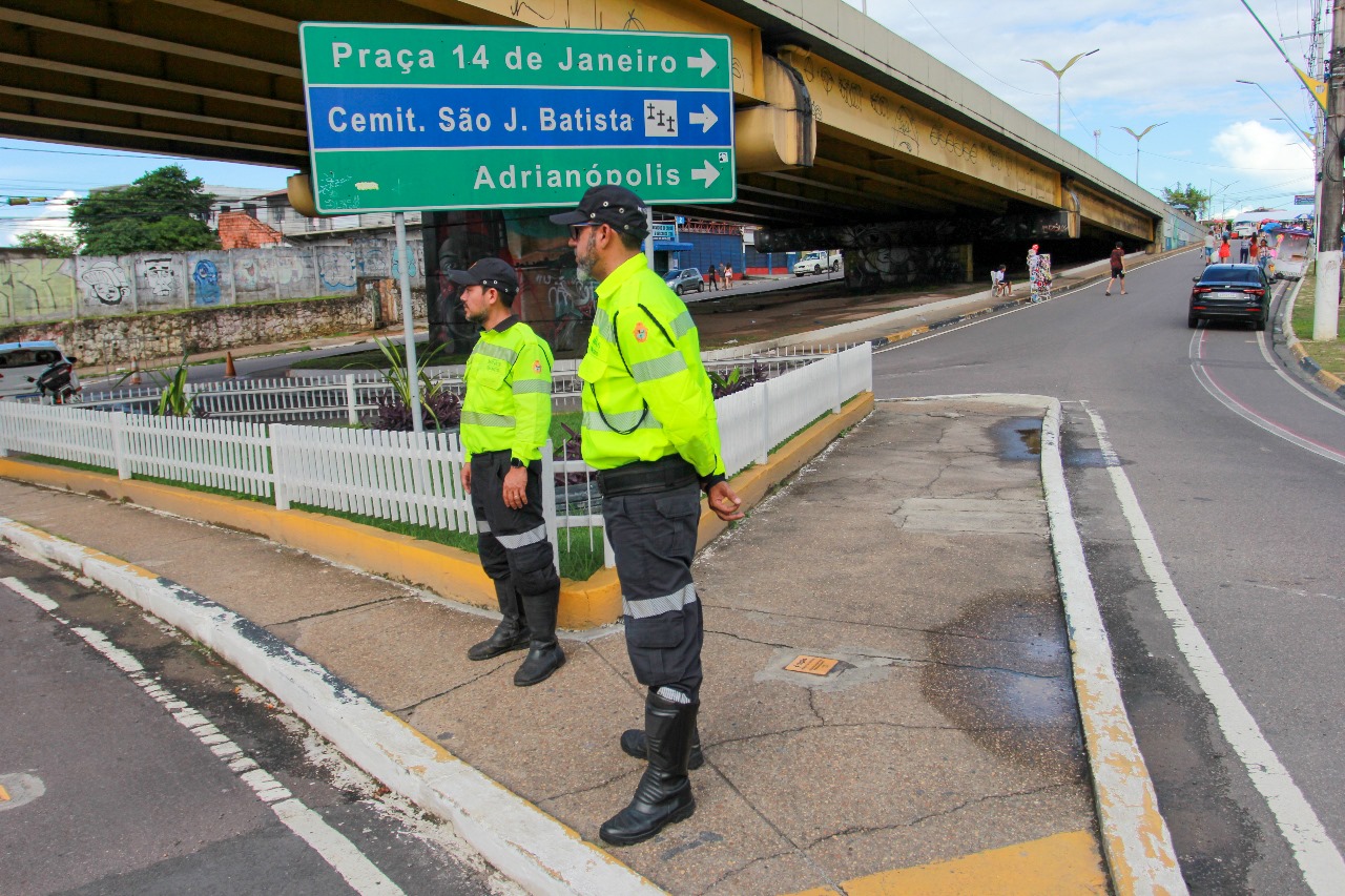Prefeitura apresenta esquema de trânsito e transporte para desfiles das escolas de samba e bandas da Bica e Difusora   