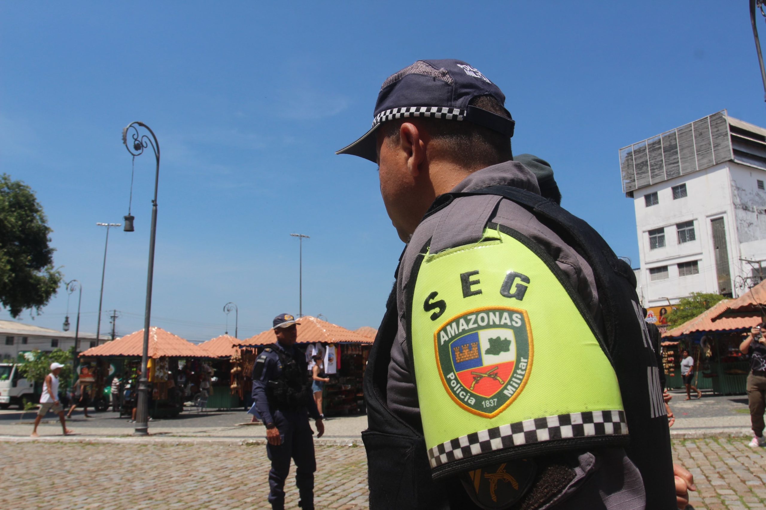 PMAM mantém policiamento reforçado no Centro de Manaus