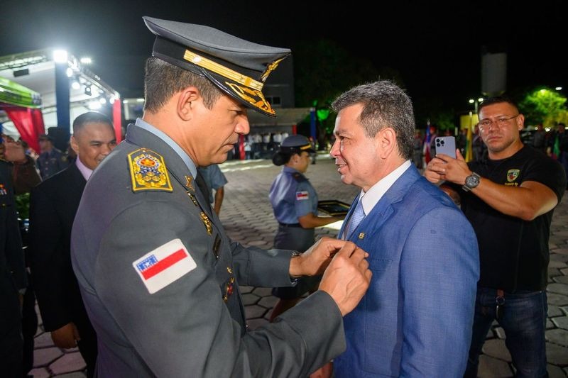 Homenagens marcam solenidade de 187 anos da Polícia Militar do Amazonas
