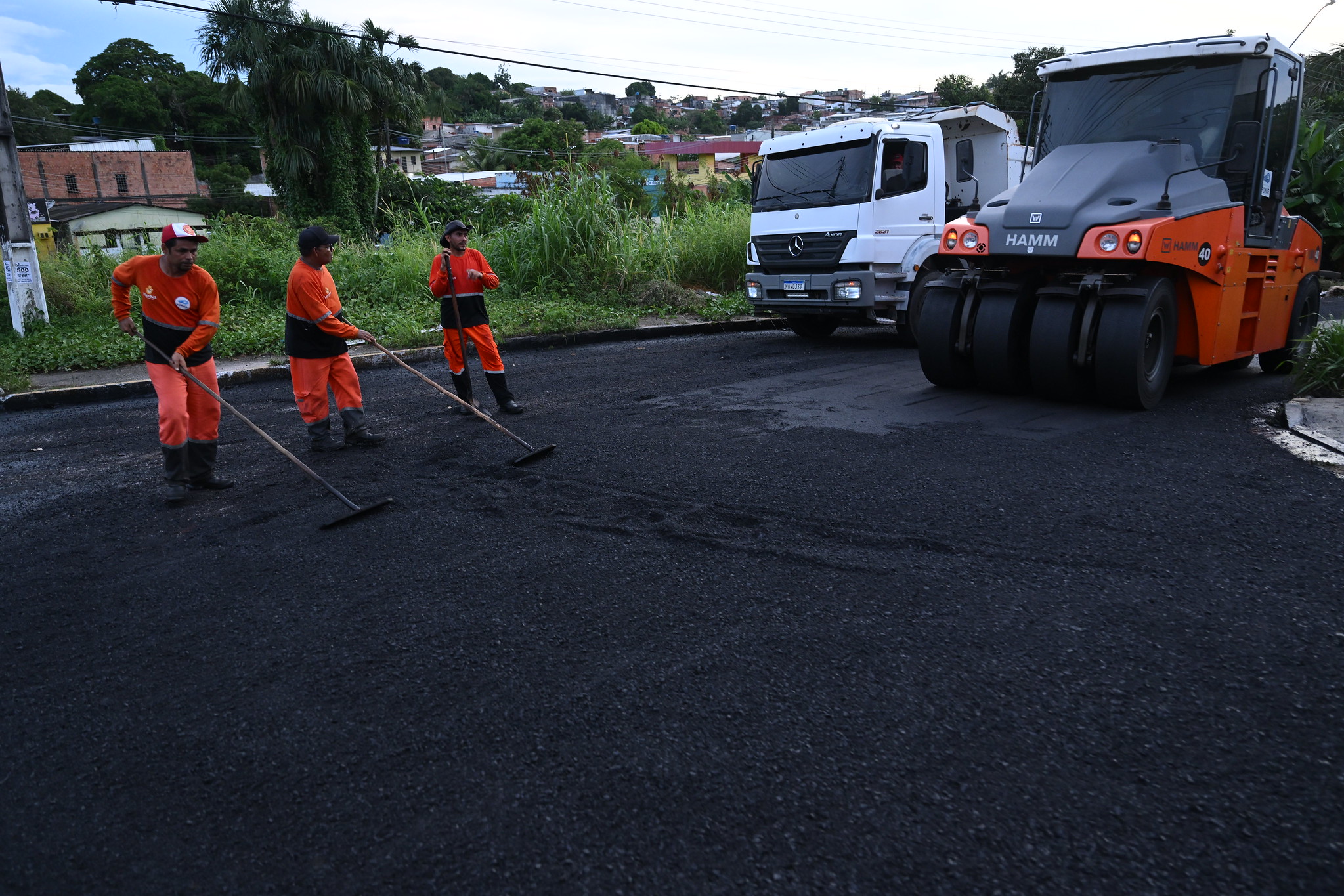 Prefeito lança nova fase do ‘Asfalta Manaus' com ações em três zonas da capital