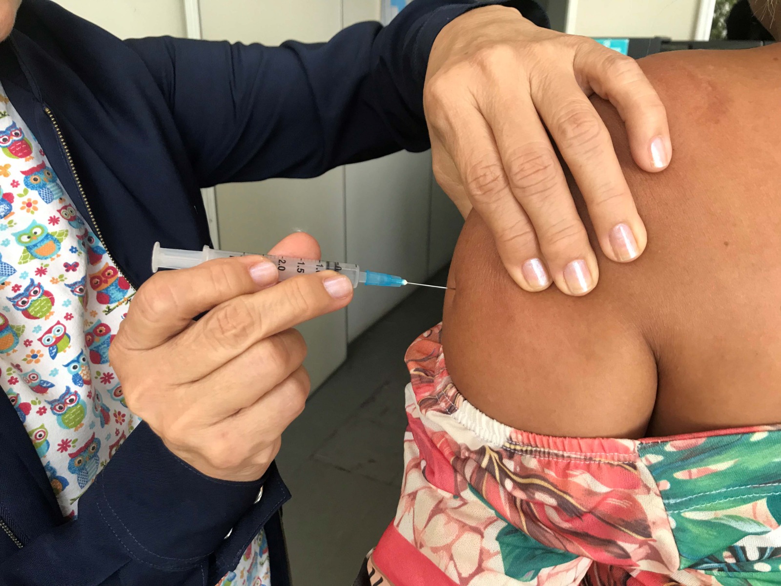 Vacinação pode prevenir desenvolvimento de casos de câncer, alerta FCecon