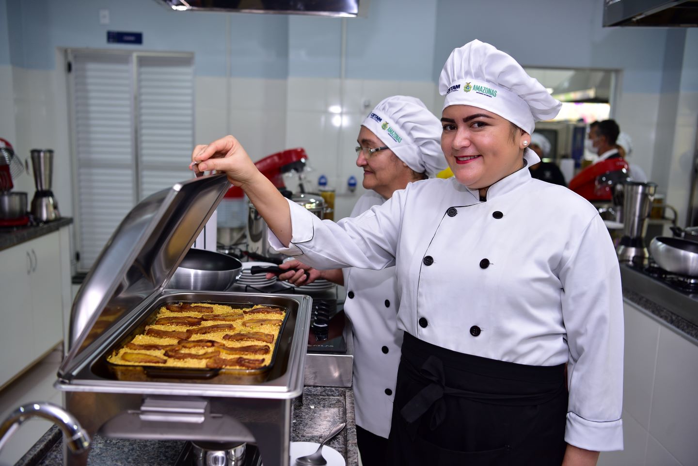 Governo do Amazonas celebra primeiro ano da Escola de Gastronomia Bernardo Ramos do Cetam