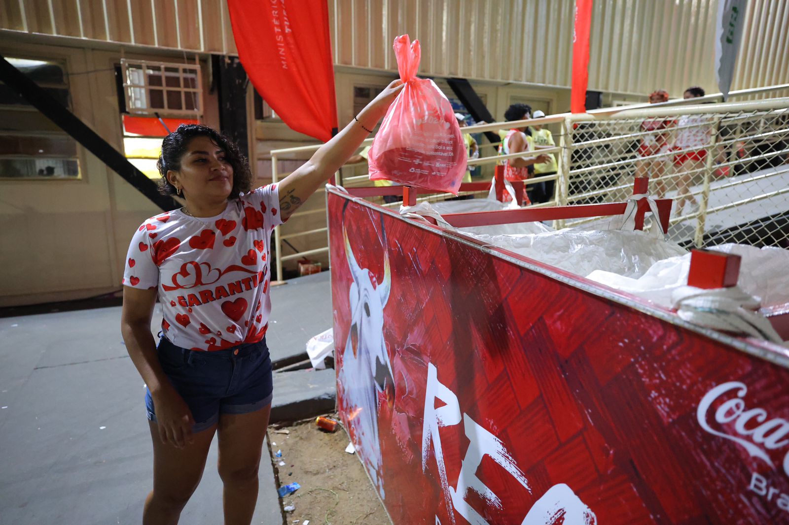 Caprichoso leva título de Campeão Sustentável com 1,3 tonelada de resíduos reciclados