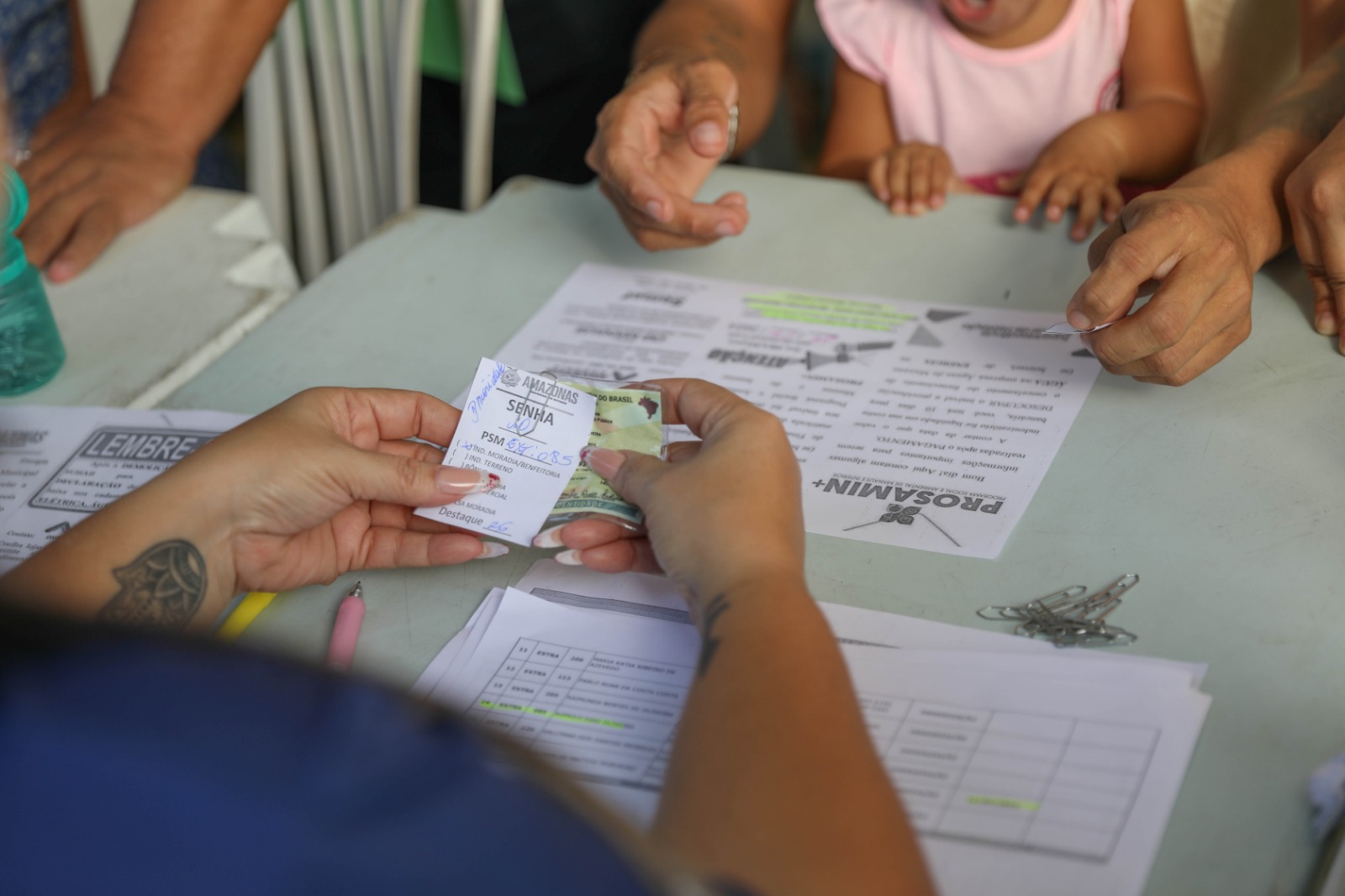 Governador Wilson Lima reassenta mais 178 famílias das comunidades da Sharp e Manaus 2000 pelo Prosamin+