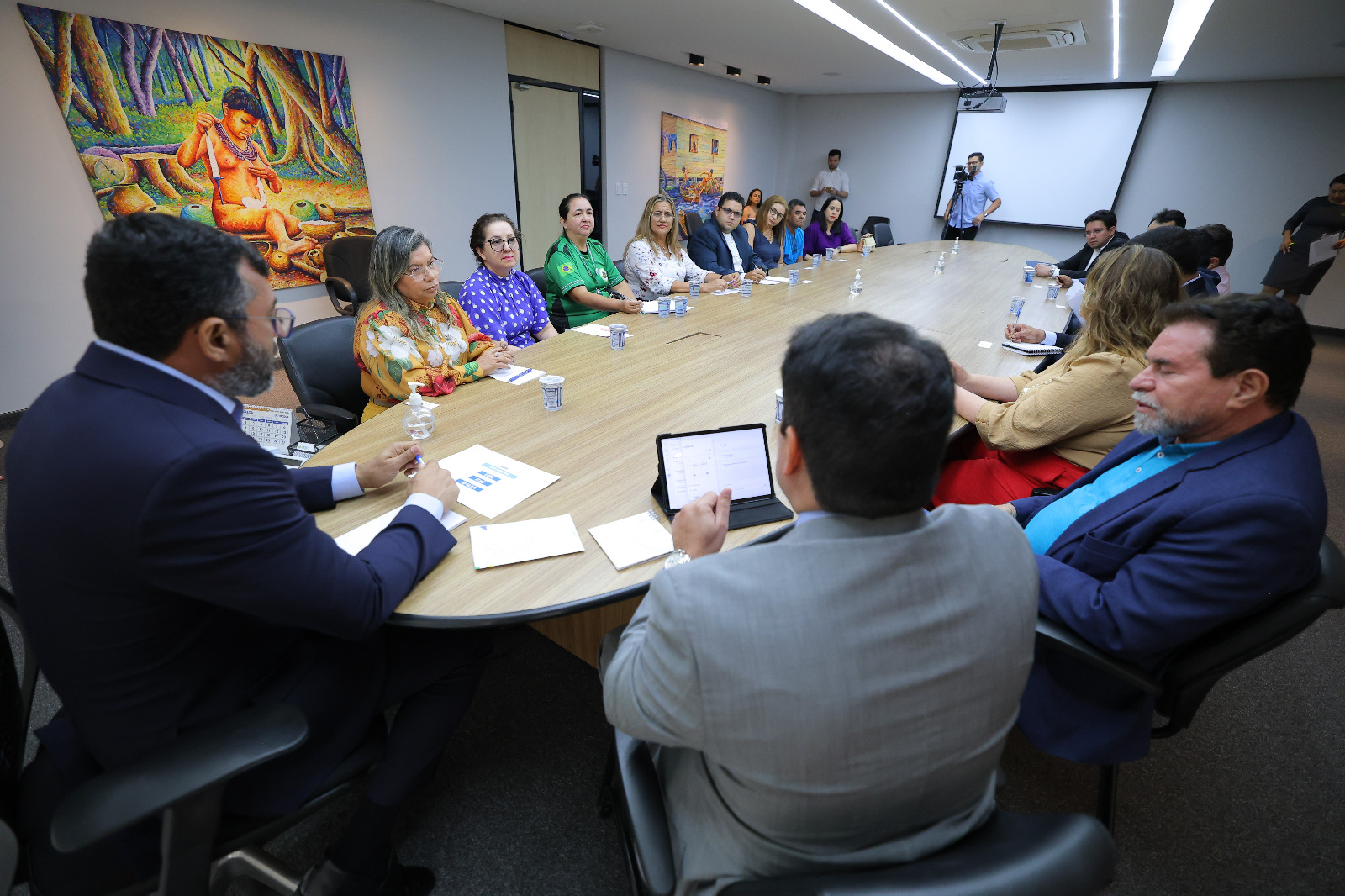 Governador Wilson Lima anuncia reajustes para servidores da saúde do Governo do Estado