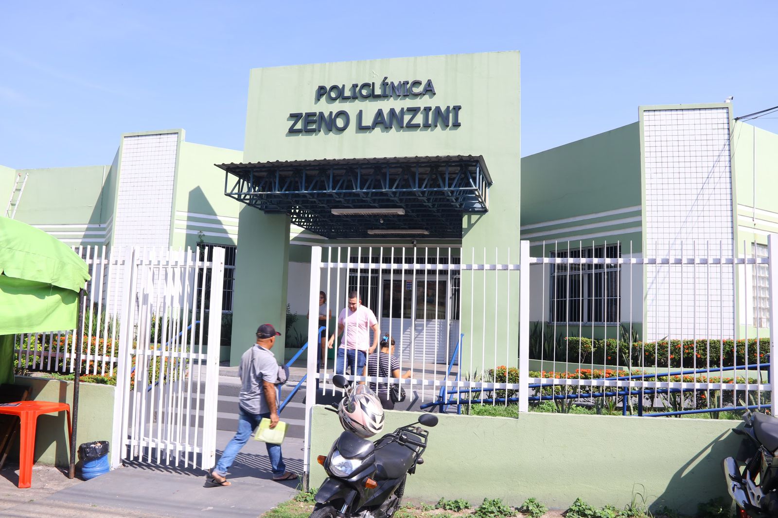 Governo do Amazonas inaugura farmácia descentralizada de medicamentos de alto custo, na zona leste