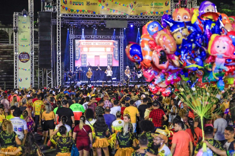 Grupos folclóricos e Banda Canários do Reino abrem o 66º Festival Folclórico do Amazonas - Categoria Ouro
