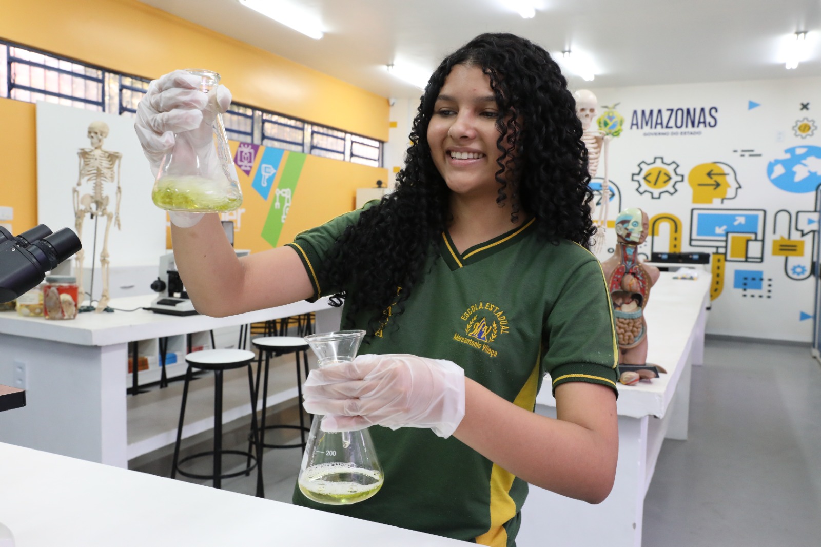 Futuras Cientistas: Inscrições abertas para projeto nacional de incentivo à pesquisa científica