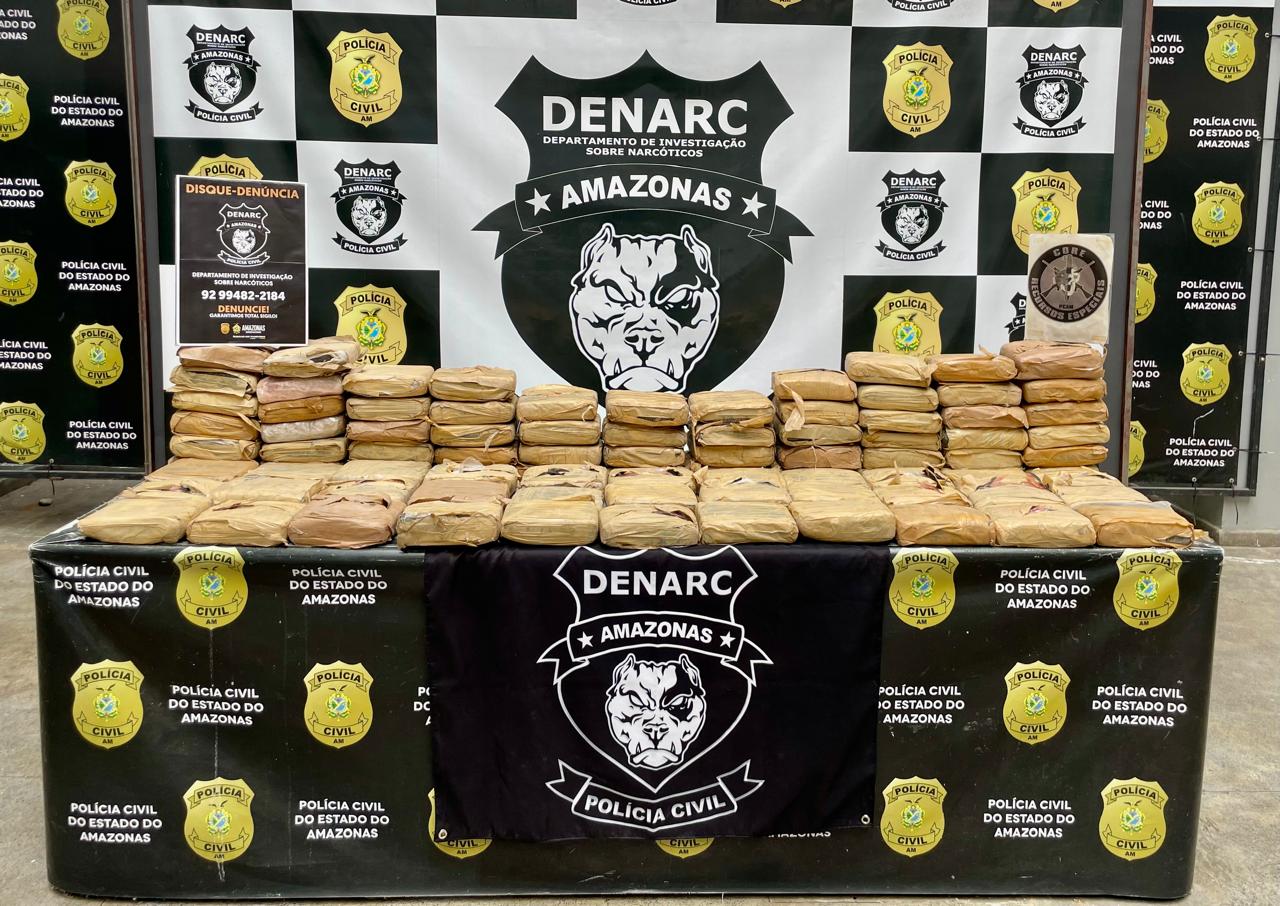PC-AM apreende cerca de 100 quilos de maconha avaliados em R$ 2 milhões, dentro de uma casa na zona leste