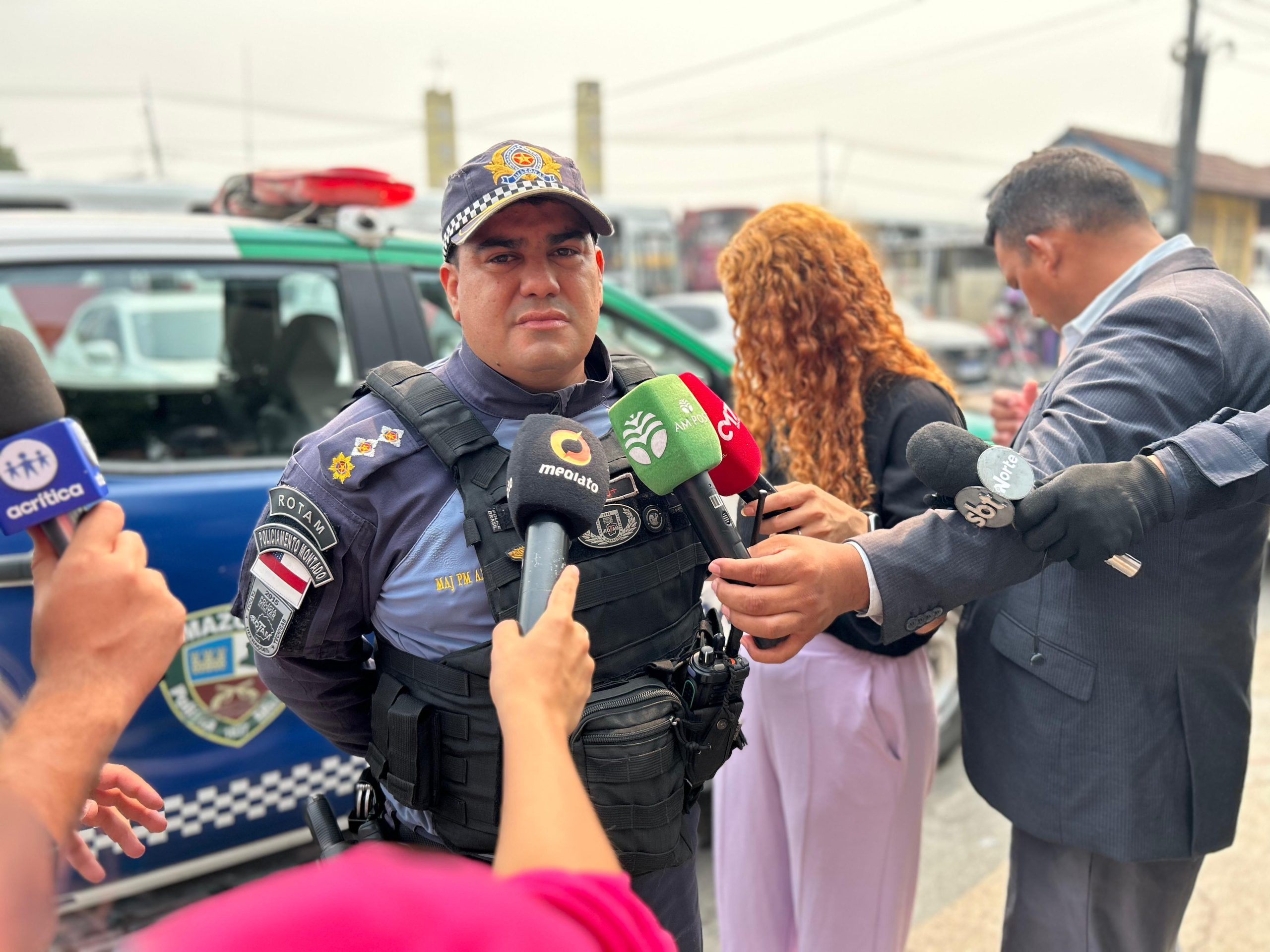 Polícia Militar do Amazonas prende seis homens e apreende armas que seriam usadas em confronto entre facções