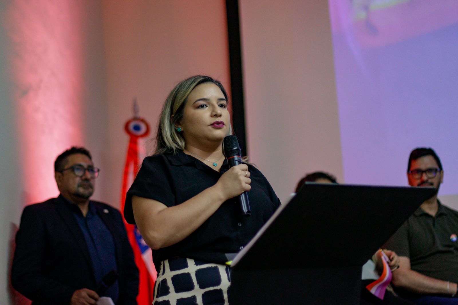 Governo do Amazonas empossa integrantes do Conselho Estadual de Combate à Discriminação LGBT