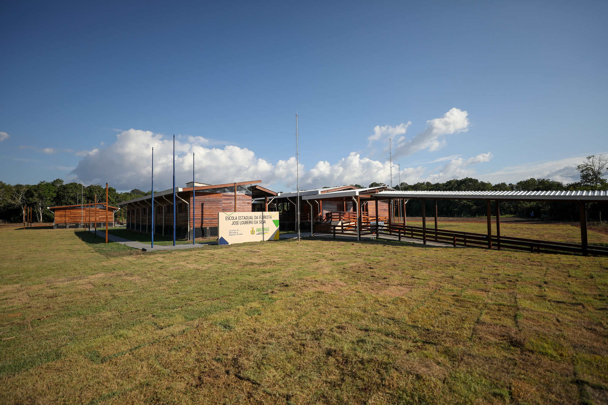 Governador Wilson Lima anuncia construção da segunda Escola da Floresta