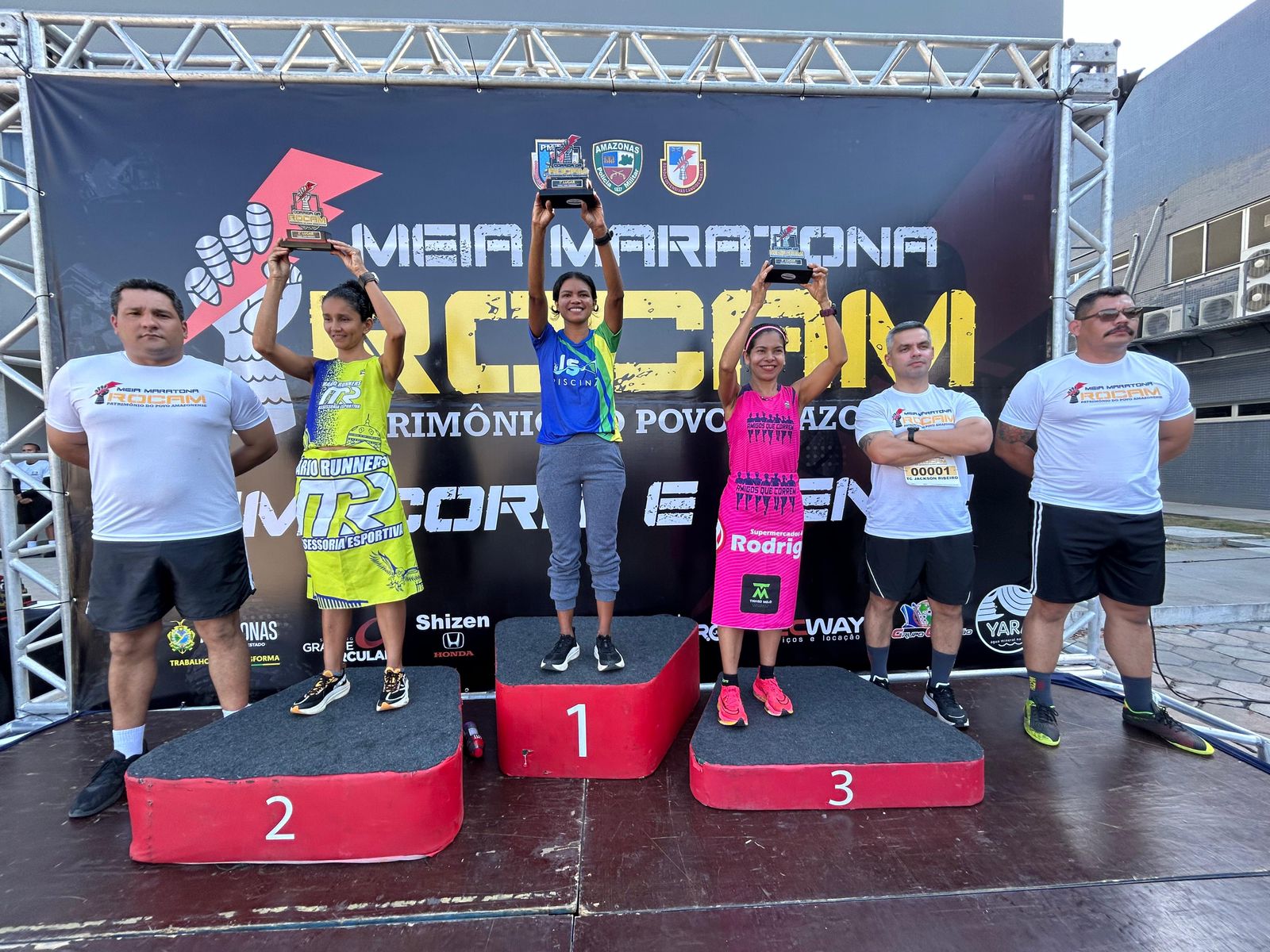 No Distrito Industrial, 1ª Meia Maratona Rocam reúne 3 mil pessoas